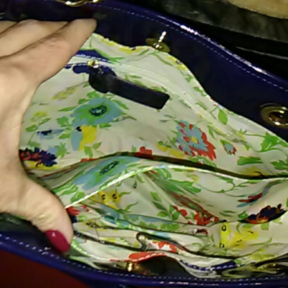 Purse - Picture 4 of 5